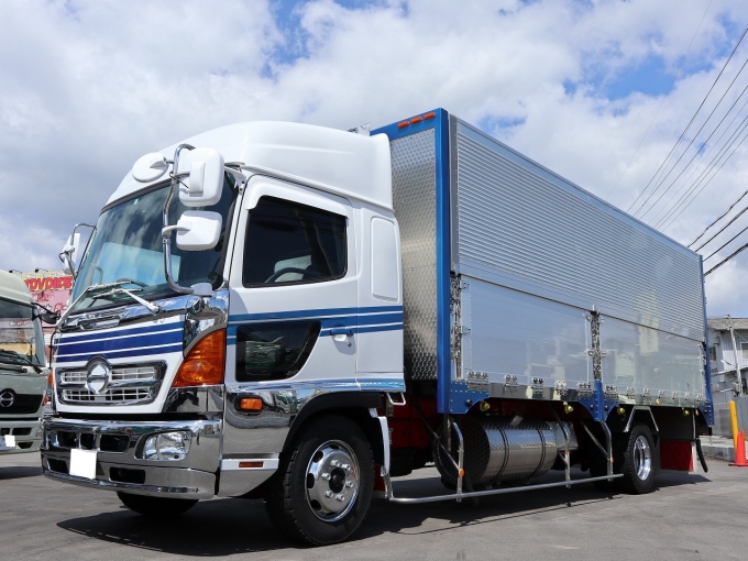 冷凍ウィング!900mm煽り!山田車体造りボディ!